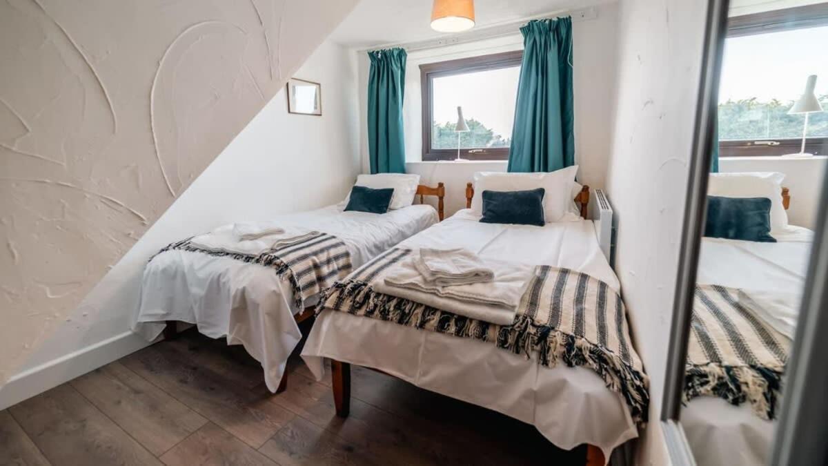Lovely 2 Bedroom Coastal Cottage Near Bude Zewnętrze zdjęcie